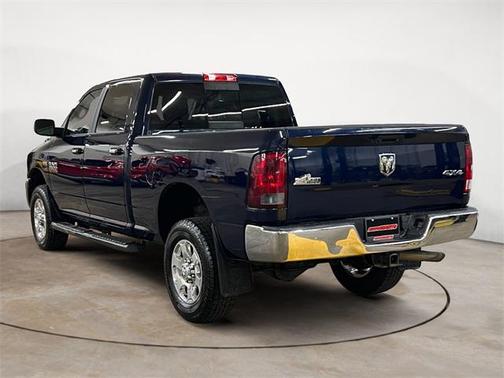 2017 RAM 2500 Big Horn Crew Cab 4x4 6'4' Box