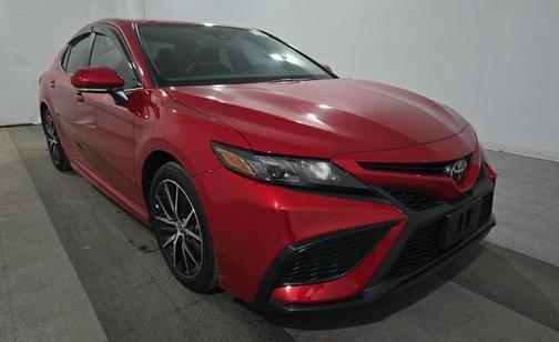 Supersonic Red 2024 Toyota Camry SE