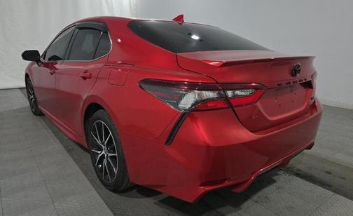 Supersonic Red 2024 Toyota Camry SE