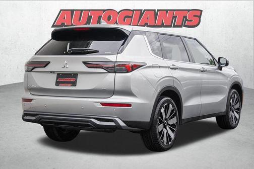 2025 Mitsubishi Outlander SE 2.5 S-AWC