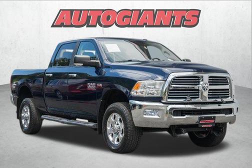 2017 RAM 2500 Big Horn Crew Cab 4x4 6'4' Box