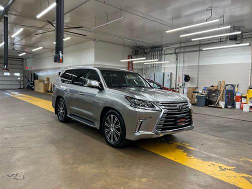 2019 Lexus LX 570 Base