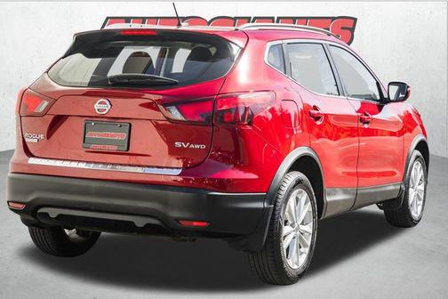 2018 Nissan Rogue Sport SV
