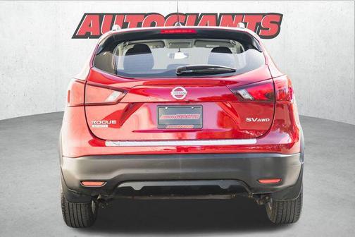 2018 Nissan Rogue Sport SV