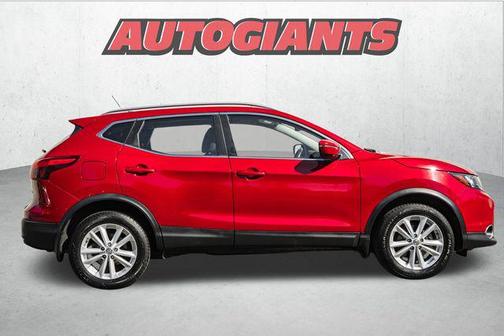 2018 Nissan Rogue Sport SV