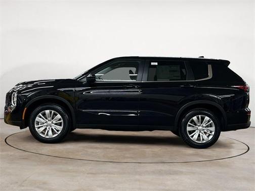2025 Mitsubishi Outlander ES 2.5 S-AWC