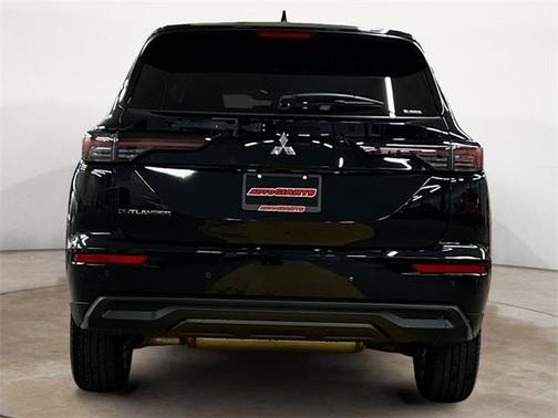 2025 Mitsubishi Outlander ES 2.5 S-AWC
