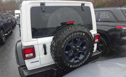 Bright White Clearcoat 2023 Jeep Wrangler 4xe Willys