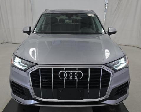 Florett Silver Metallic 2022 Audi Q7 55 Premium