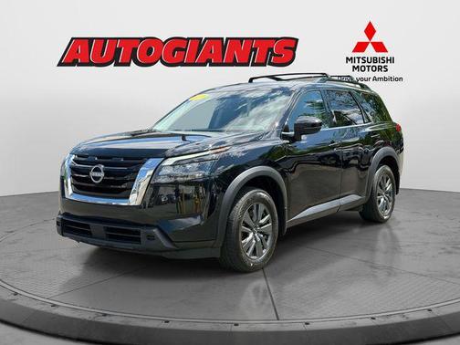 Super Black 2023 Nissan Pathfinder SV 4WD