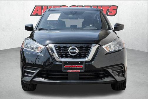 2020 Nissan Kicks S