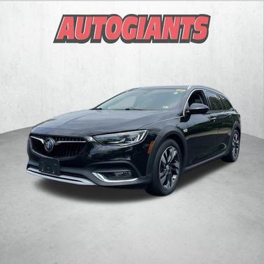 2018 Buick Regal TourX Essence