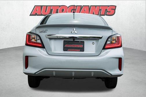 2024 Mitsubishi Mirage G4 ES