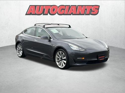 2018 Tesla Model 3 Performance
