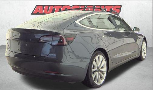 2018 Tesla Model 3 Performance