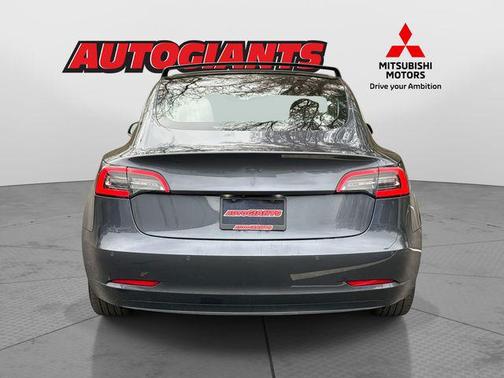 2018 Tesla Model 3 Performance