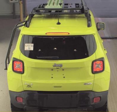 Hypergreen Clearcoat 2018 Jeep Renegade Latitude