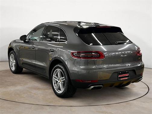 2018 Porsche Macan Base