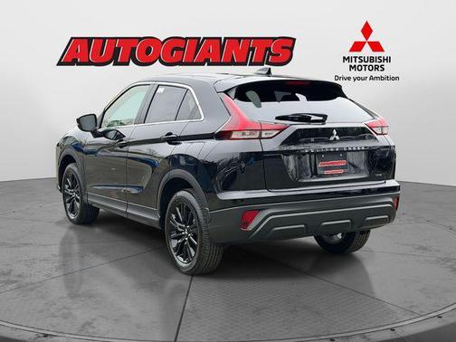 2026 Mitsubishi Eclipse Cross LE