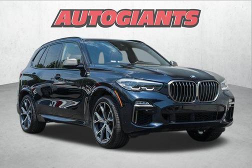 2021 BMW X5 M50i