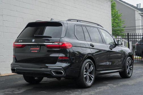2022 BMW X7 xDrive40i
