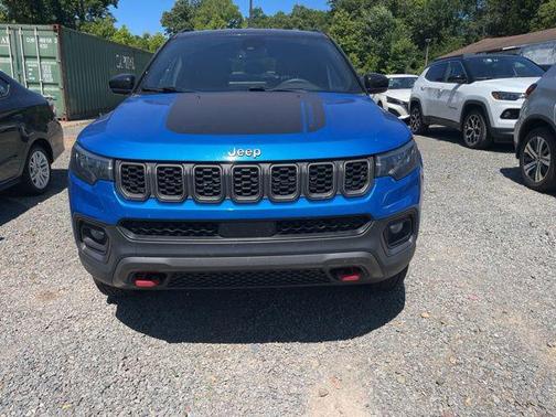Hydro Blue Pearlcoat 2025 Jeep Compass Trailhawk