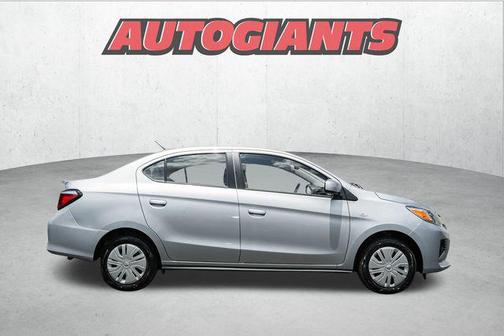 2024 Mitsubishi Mirage G4 ES