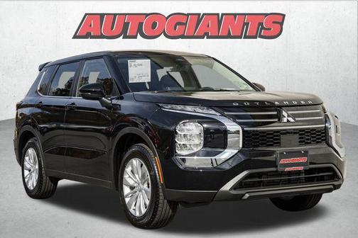 2025 Mitsubishi Outlander ES 2.5 S-AWC