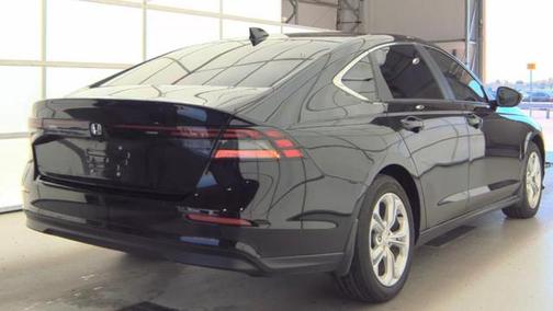 Crystal Black Pearl 2025 Honda Accord LX 1.5T