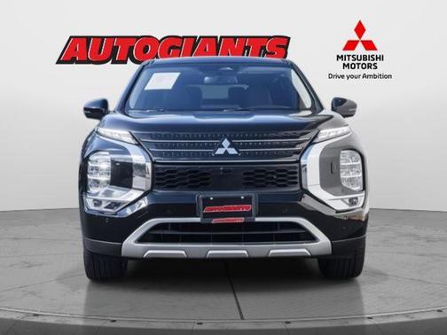 2023 Mitsubishi Outlander PHEV SE S-AWC