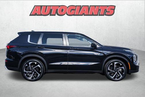 2023 Mitsubishi Outlander PHEV SE S-AWC