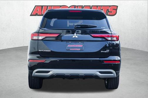 2023 Mitsubishi Outlander PHEV SE S-AWC