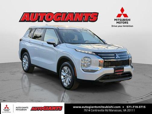 2026 Mitsubishi Outlander ES 2.5 S-AWC