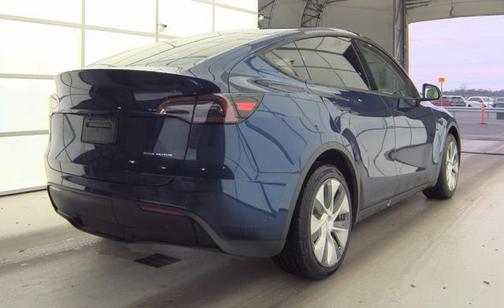 2023 Tesla Model Y Long Range Dual Motor All-Wheel Drive