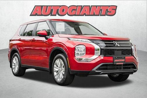 2025 Mitsubishi Outlander ES 2.5 S-AWC