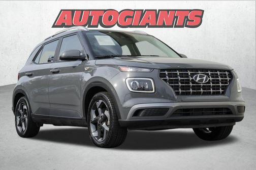 2021 Hyundai VENUE SEL