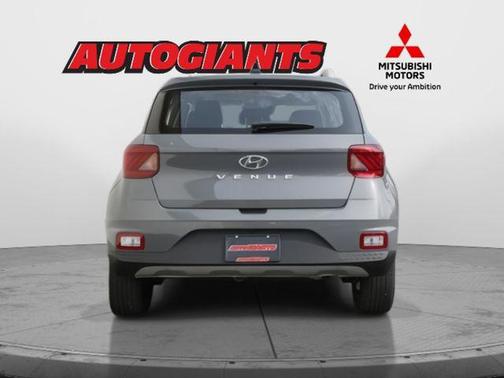 2021 Hyundai VENUE SEL