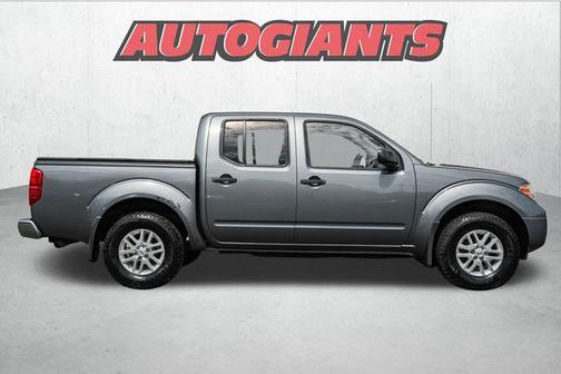 2017 Nissan Frontier SV