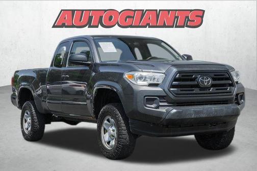 2018 Toyota Tacoma SR