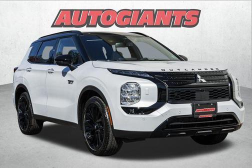 2025 Mitsubishi Outlander PHEV SEL