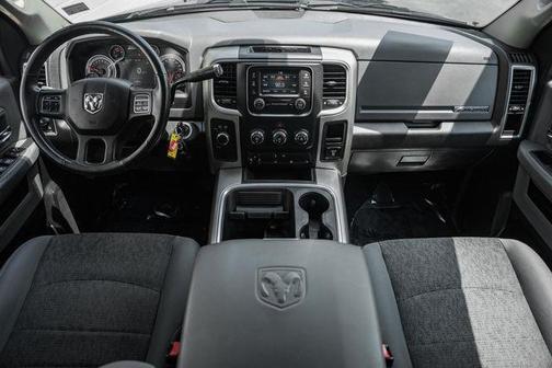 2017 RAM 2500 Big Horn Crew Cab 4x4 6'4' Box