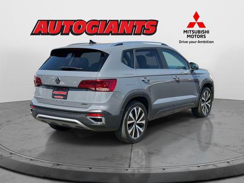 Gray 2023 Volkswagen Taos 1.5T SE