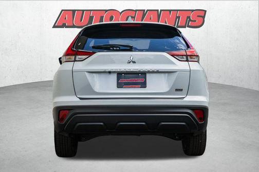 2025 Mitsubishi Eclipse Cross LE
