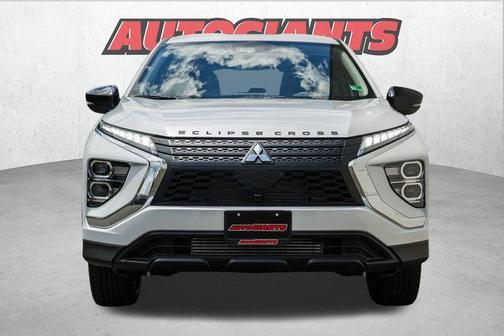 2025 Mitsubishi Eclipse Cross LE