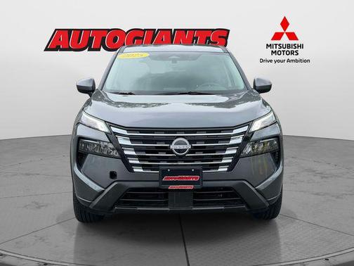 Gun Metallic 2025 Nissan Rogue SV