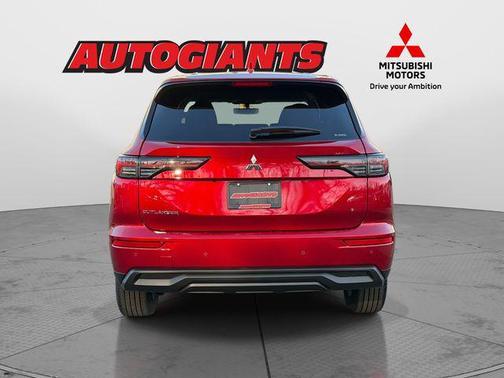 2026 Mitsubishi Outlander ES 2.5 S-AWC