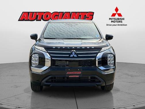 2026 Mitsubishi Outlander ES 2.5 S-AWC