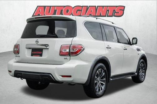 2017 Nissan Armada SL