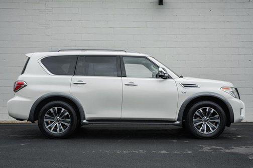 2017 Nissan Armada SL