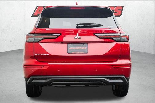 2025 Mitsubishi Outlander ES 2.5 S-AWC